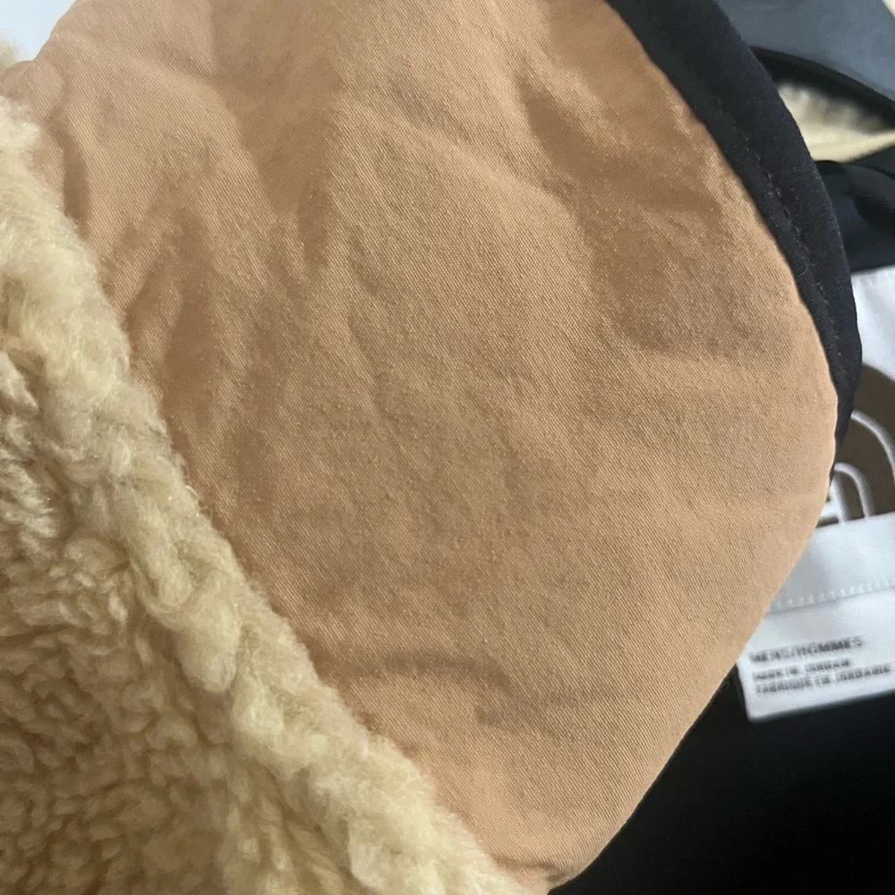 The North Face Beige Sherpa Fleece - Picture 9 of 9